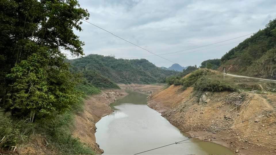 Pu Luong Bicycle Tour from Hanoi 3 Days